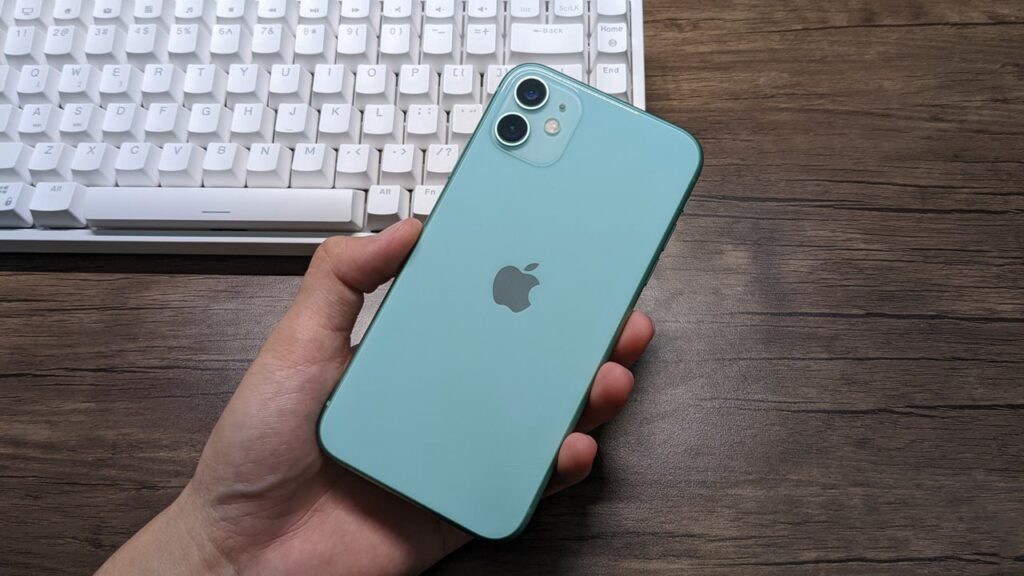 Đánh Giá iPhone 11: Smartphone Tầm Trung Đáng Mua Nhất Hiện Nay