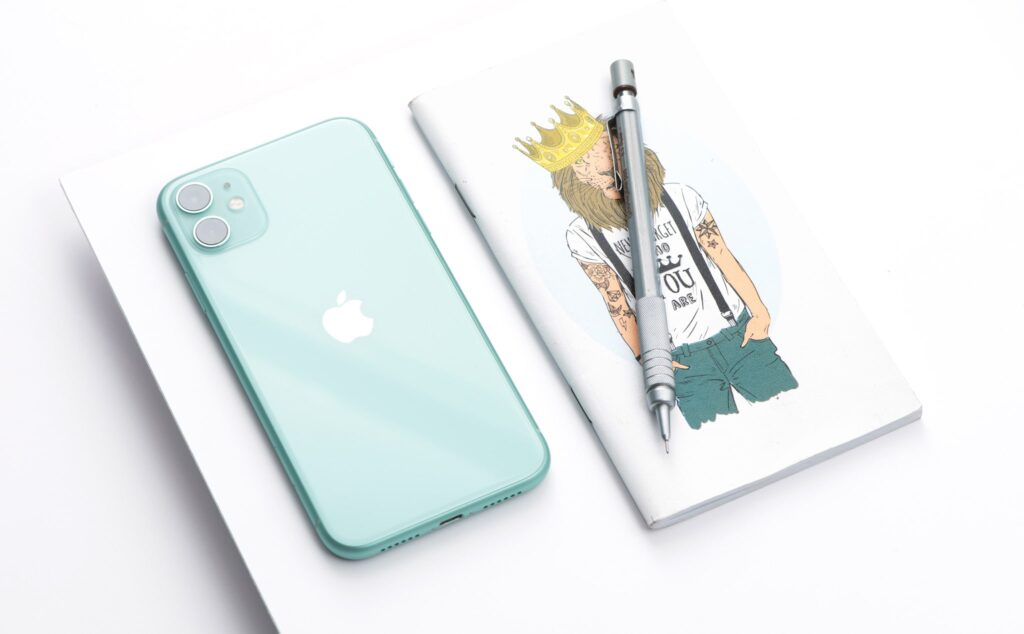 Đánh Giá iPhone 11: Smartphone Tầm Trung Đáng Mua Nhất Hiện Nay
