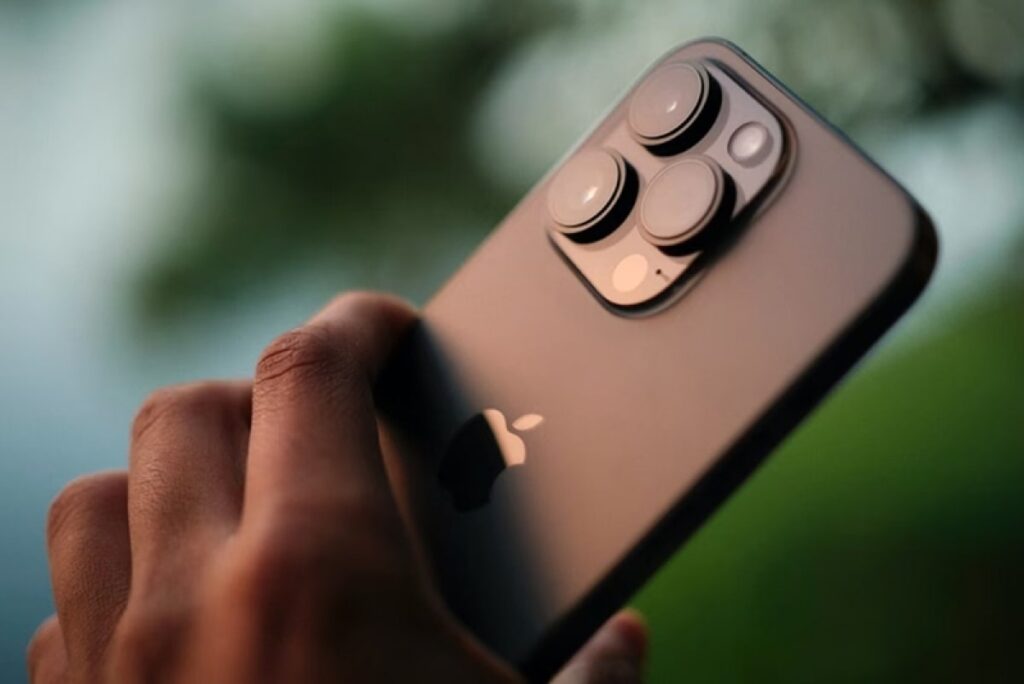 Đánh Giá iPhone 15: Siêu Phẩm Đón Chờ Nhất 2023
